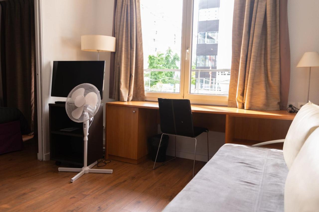 Confortable Apartment Near Porte De Versailles Issy-les-Moulineaux Exterior photo